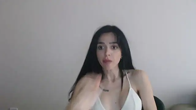 gglingeriee Chat XXX in diretta