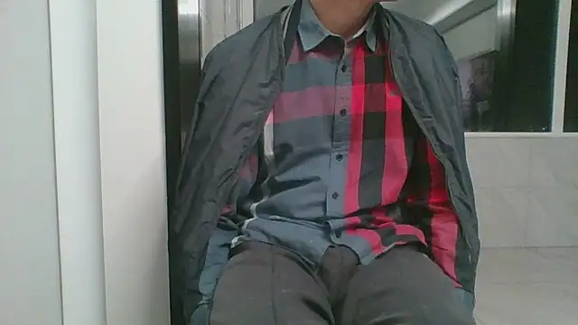 nole_china7's Live XXX Chat