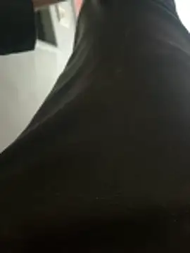 Pokazy przed kamerką – NoddingScorpion