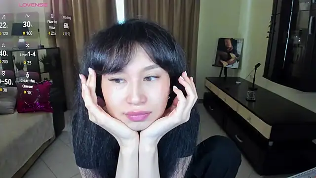 SheilaRare: онлайн-секс-чат