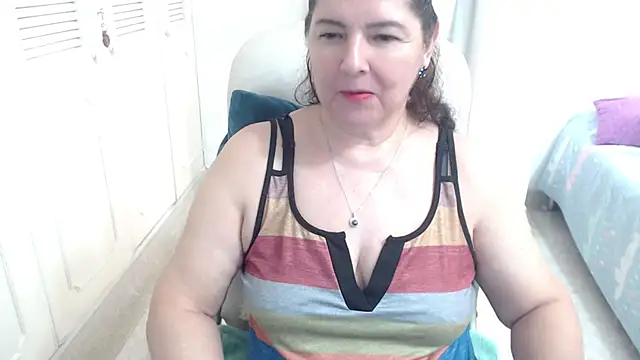 leonela_69 – Naživo XXX chat