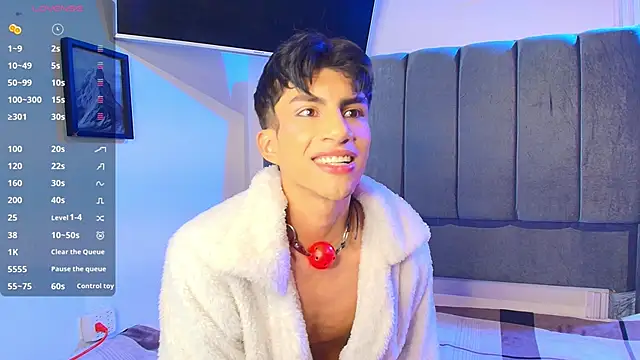 Czat XXX na żywo – Erick_Velveth