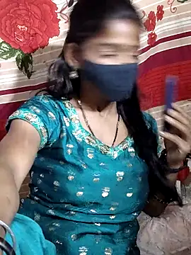 Chatroom XXX en direct de Itz_Aisha__