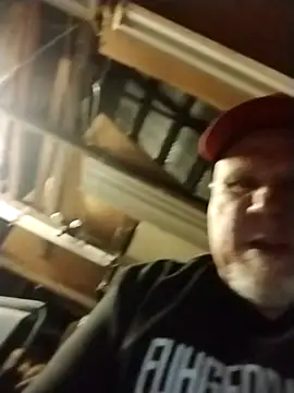 Reddog833 webkamerás műsora