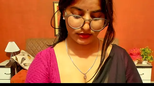 Czat XXX na żywo – Jasmine_Jaey1