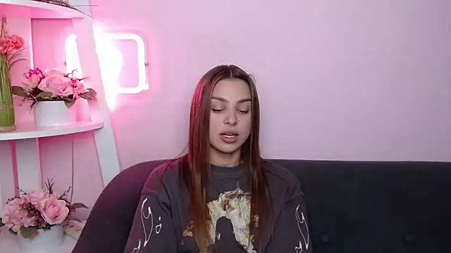 Czat XXX na żywo – MilanaAngelAs