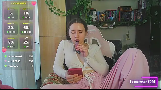 lunar_Sanata Live XXX-Chat