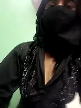 Aafreen_36's Live XXX Chat