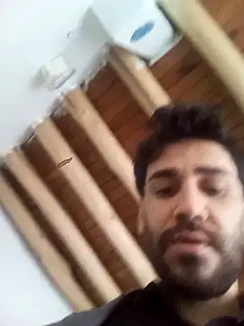 Anonim_00n Webbikameraesitys