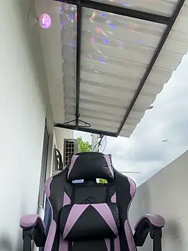 Sarita_21 Obrolan Langsung XXX