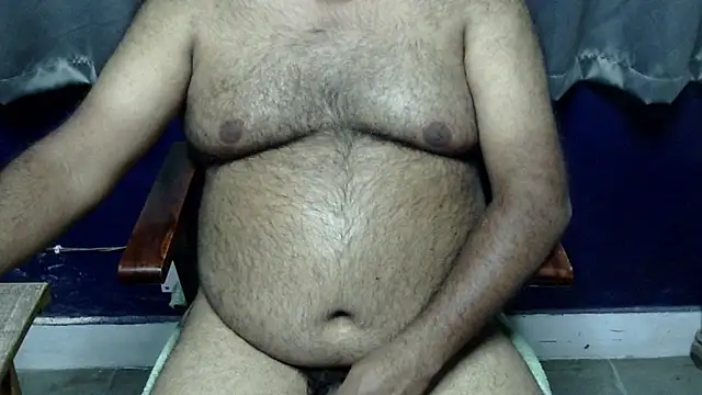 hairysubcub_70 Show in webcam