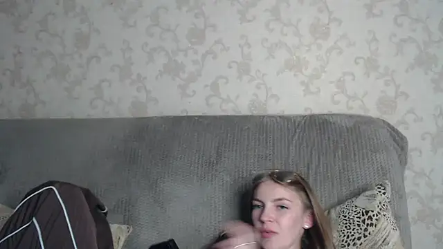 HitGyrl's Live XXX Chat