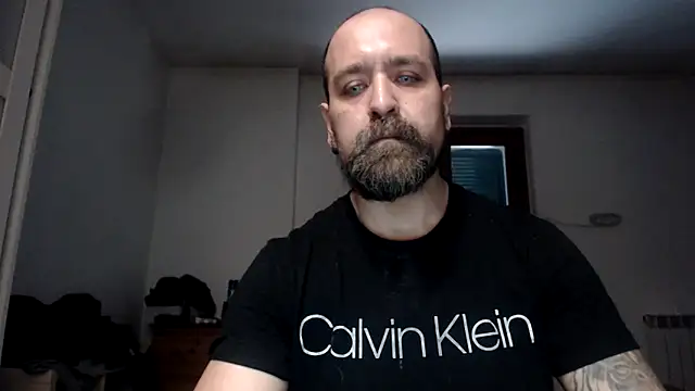 Webkamerová show AMIRDIB2025