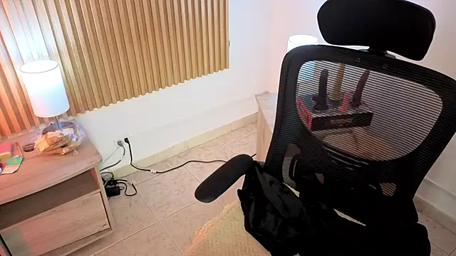 MarianL0ve: онлайн-секс-чат