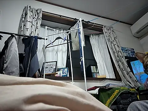 Chat +18 de 07YUKIO ao vivo