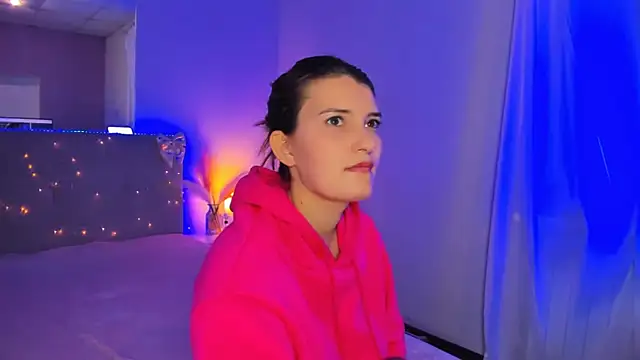 Laura_Leee 现场XXX聊天