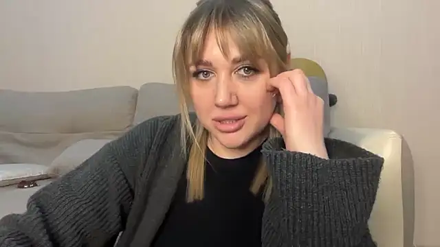 VickyLove047's Live XXX Chat