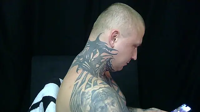 devilWithTats 现场XXX聊天