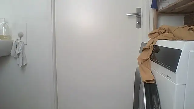 Chat XXX ao vivo de Karinette25