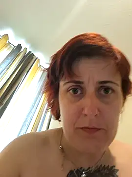 Tiara_XOX's Live XXX Chat