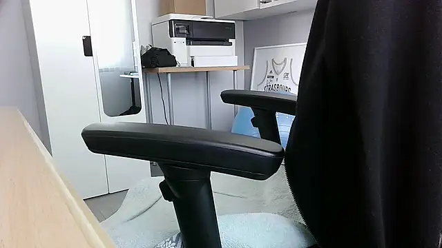 Razelmer 即時 XXX 聊天