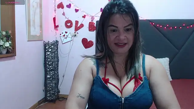 pamela_echeverria 现场XXX聊天