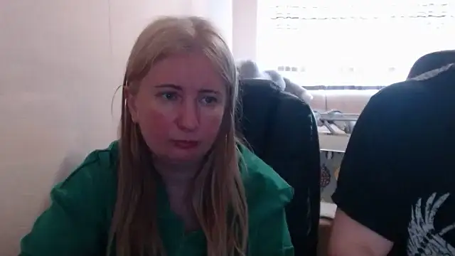 PeterAndJen Webcam Show