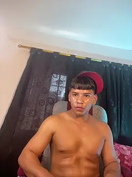 Aless_bigg – Naživo XXX chat