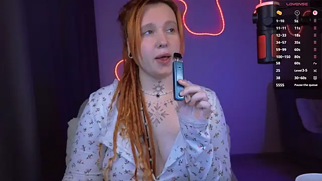 The_Full_Red_Moonn Live XXX chat