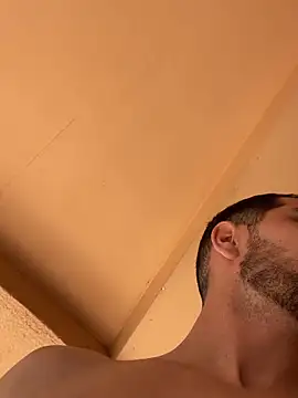 Anthopassif84のライブXXXチャット