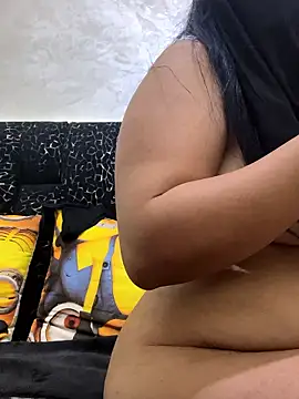 lara9Qouin's Webcam Show