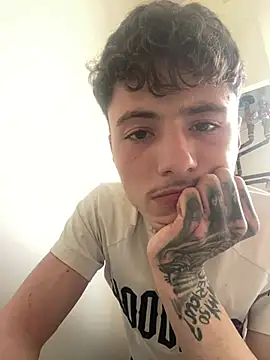 denysio69 在線直播表演