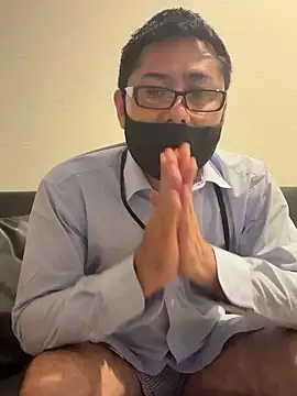 RYUICHI_1919 – Kamerová šou