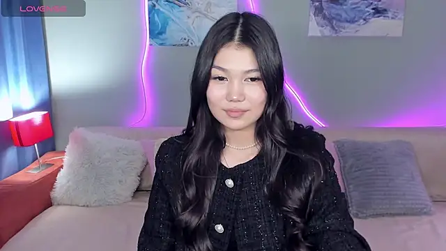 AmeliyaJune Chat XXX live