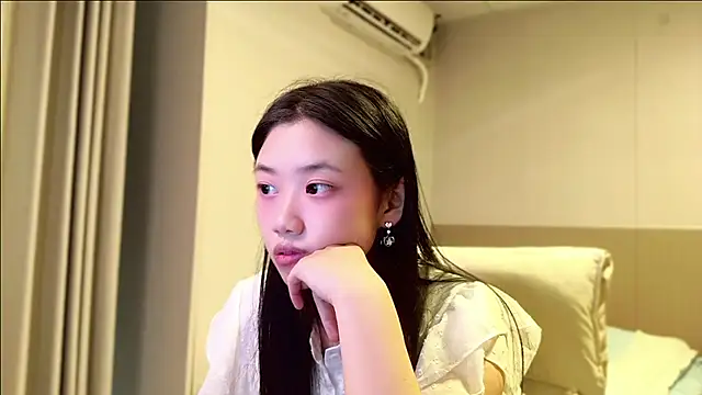 xiaoxiao-376 网络视讯表演