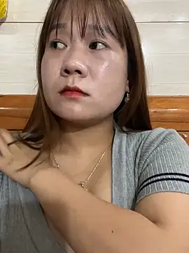 Liness101のウェブカメラショー