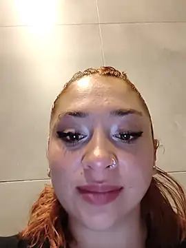 Mariana-94のライブXXXチャット