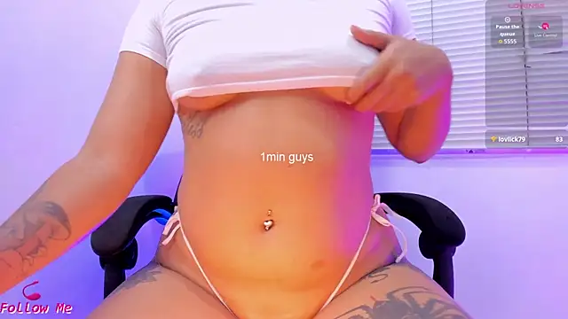 LouaneBourVip's Live XXX Chat