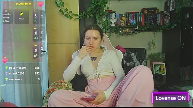 lunar_Sanatan Live XXX chat