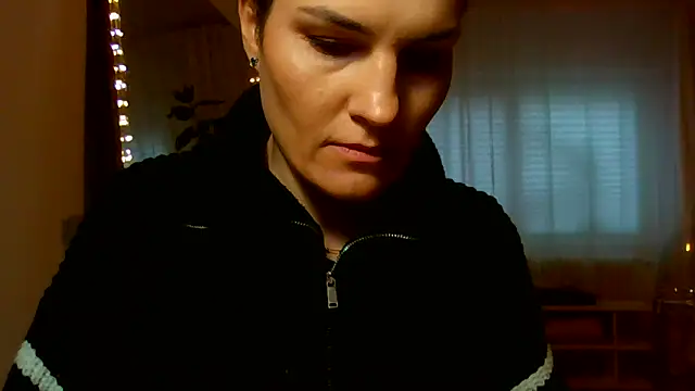 Chat XXX en directo de Ms-Lust1-