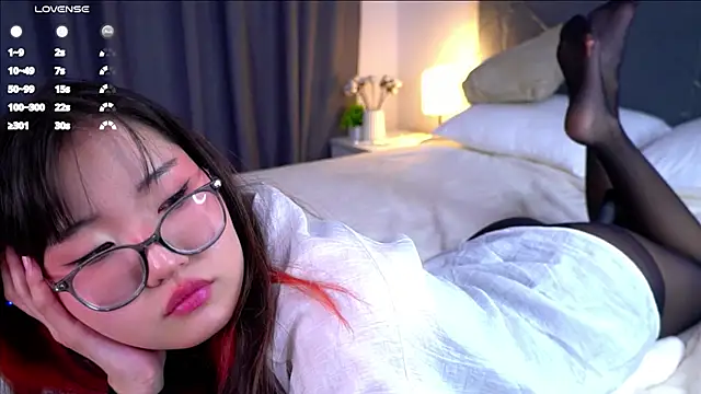 Živý XXX chat NelleMihalko