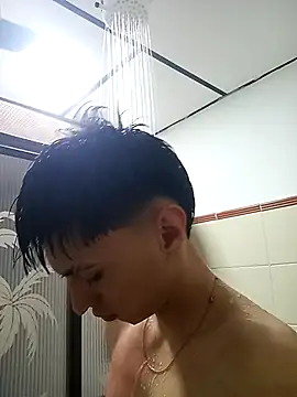 Diablito045 Show in webcam