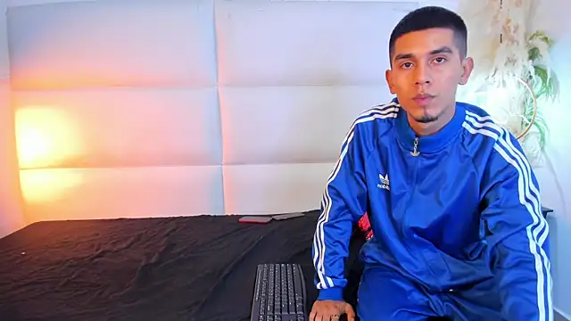 Show Webcam de your_d0ll1