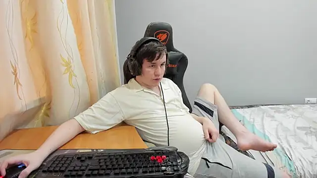 iliaskrislove – Kamerová šou