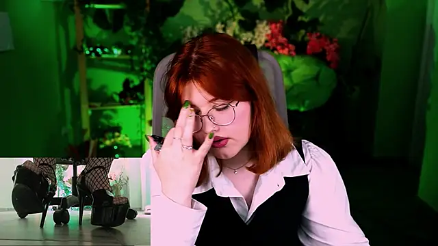 StaceyJensen Adlı Modelin Canlı XXX Sohbeti