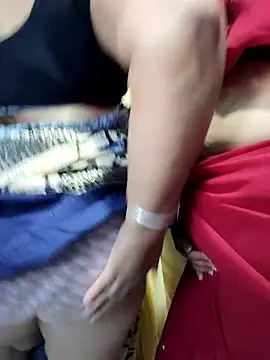 Kannadasexywifes webcam show