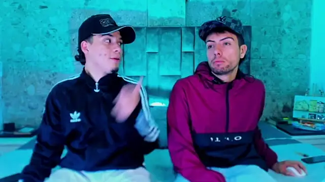 alex_and_christhoper's Webcam Show