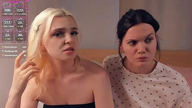 JuliannPaysour's Webcam Show