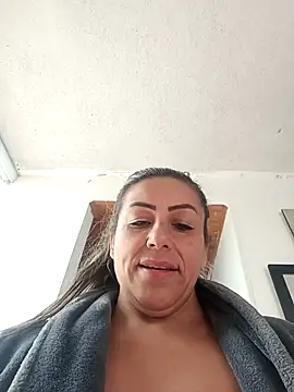 maynor_1998 Chat XXX live