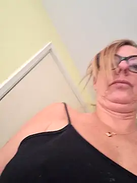 Susycachonda1 live XXX chat